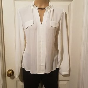 Off-white blouse embellished collar